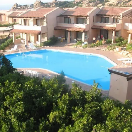 Gravina فندق 2*